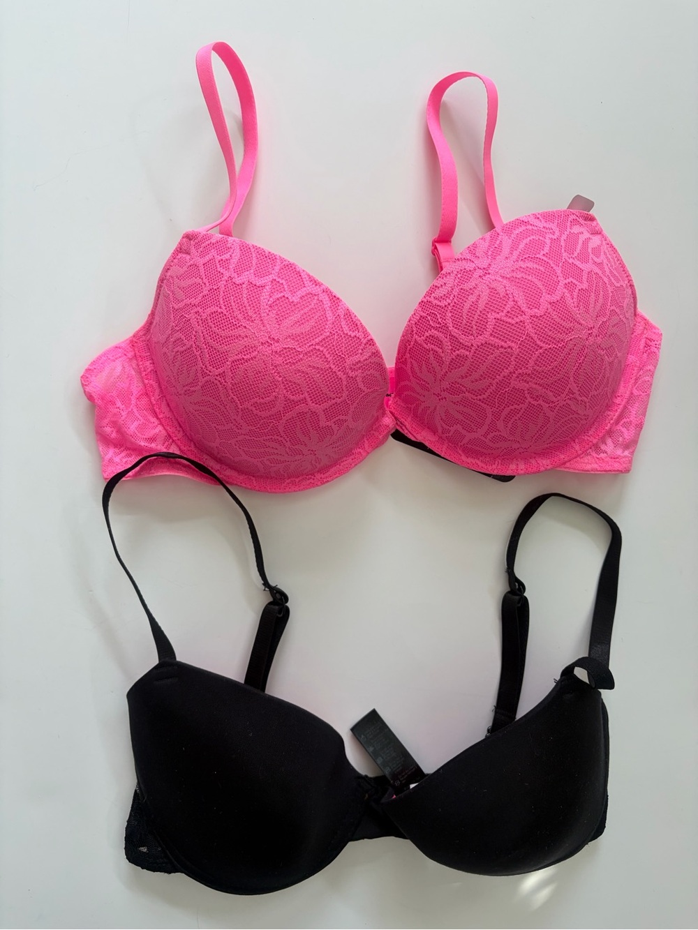 2 bundle pack Everyday Comfort Lace Push-Up Bra Hot Pink & black size 34C